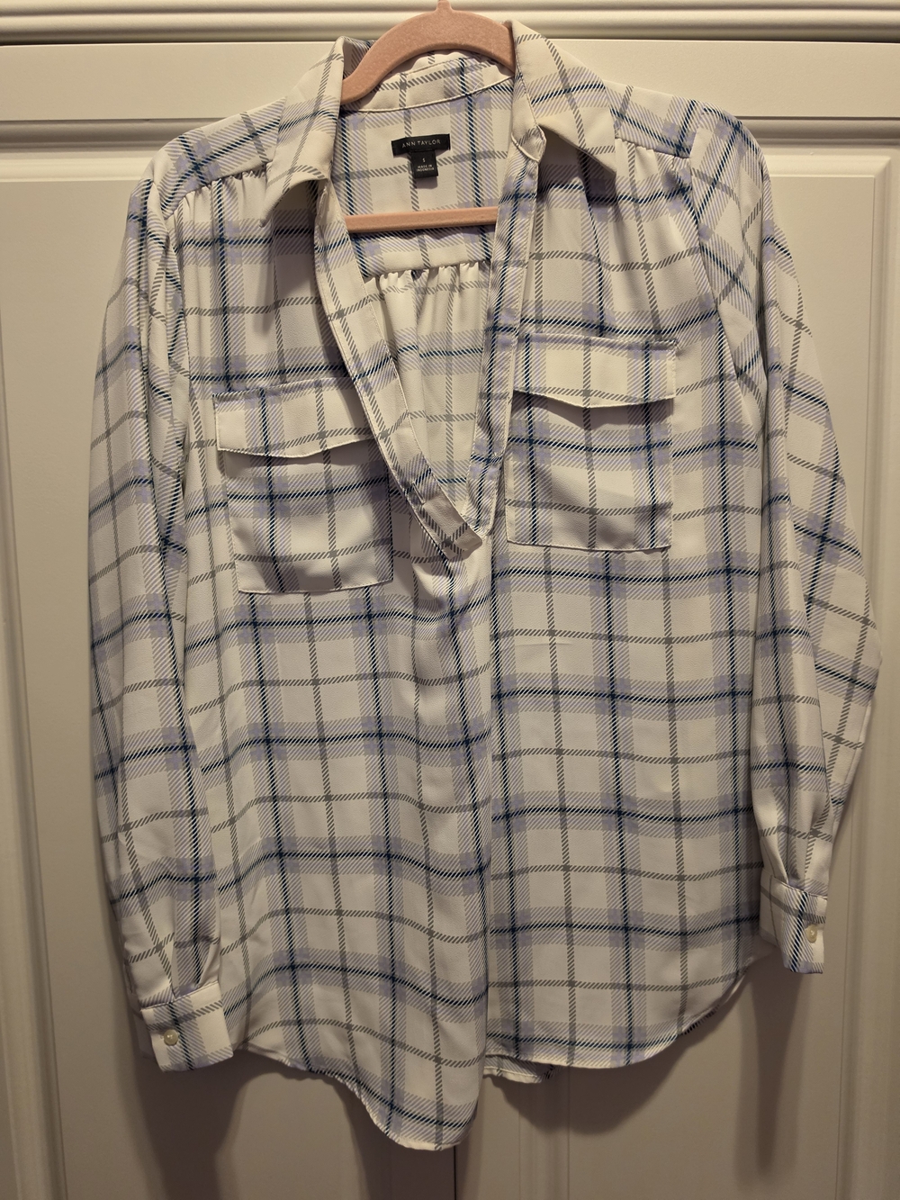 Ann Taylor White and Blue Plaid Women's One Button-Front Blouse